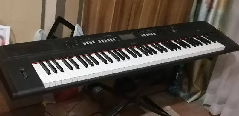 Электронное пианино Yamaha