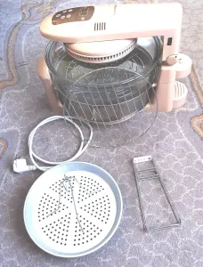 Аэрогриль сенсорн. обьемом на 17 литров VES AX747D