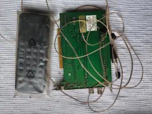 TV-тюнер Acorp с FM-модулем Y878F