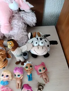 Игрушки
