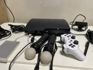 Sony PS3 прошита, 150 ГБ+4 джойстика+2 Move +камера+HDMI+29 бесплатных игр