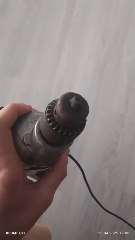 Дрель