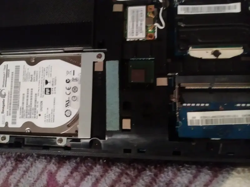Lenovo G400s (59388294)