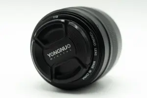 Объектив Yongnuo YN50MM 50M F1.4 NE Nikon + Бленда