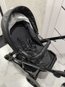 Детская коляска