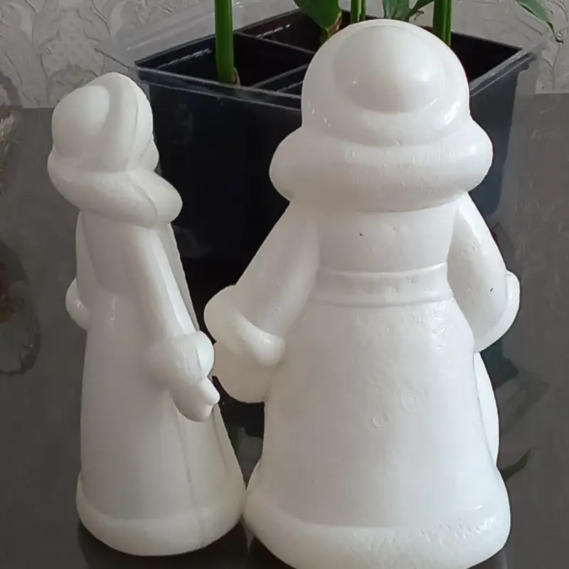 Дед Мороз  и Снегурочка