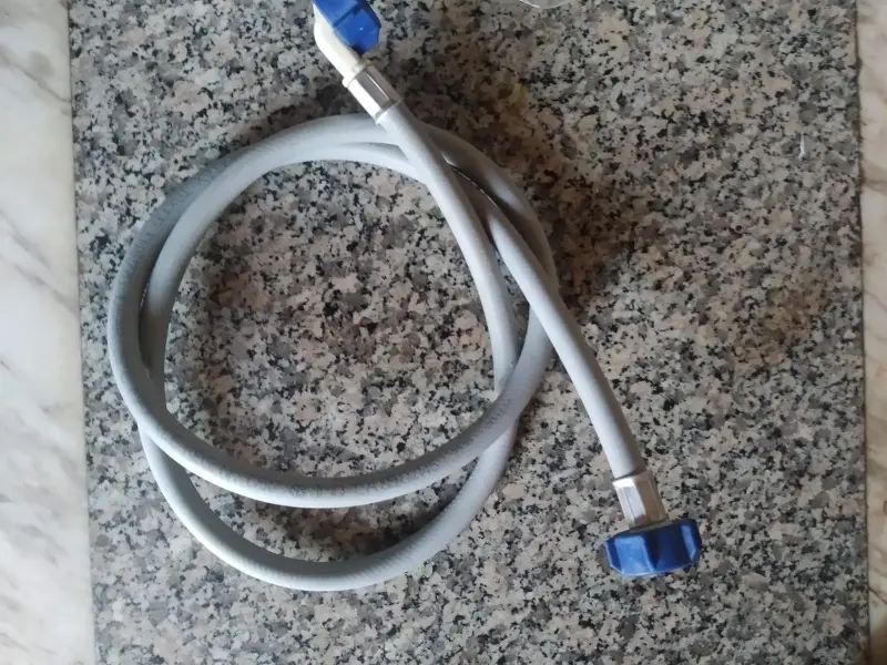 Сифон Элит, шланг Tuboflex TBX 100