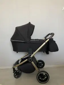 Коляска Carrello Epica