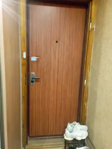 Входная дверь