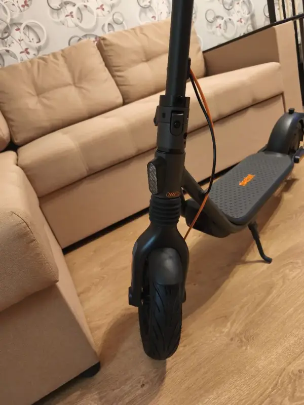 Электросамокат Ninebot KickScooter F2 Pro