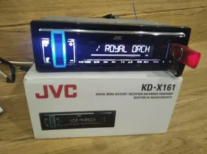 USB-магнитола JVC KD-X161