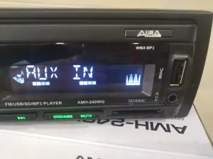USB Автомагнитола AURA AMH-240WG. 12,24 ВОЛЬТ