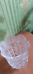 Вазочка для цветов. Ваза.