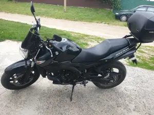 Мотоцикл Suzuki GSR 600