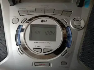 Музакльный центр LG LM535X