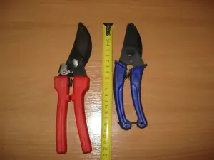 Секатор садовый