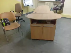 Мебель для менеджеров