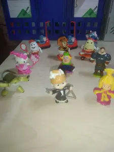 Игрушки из Киндера
