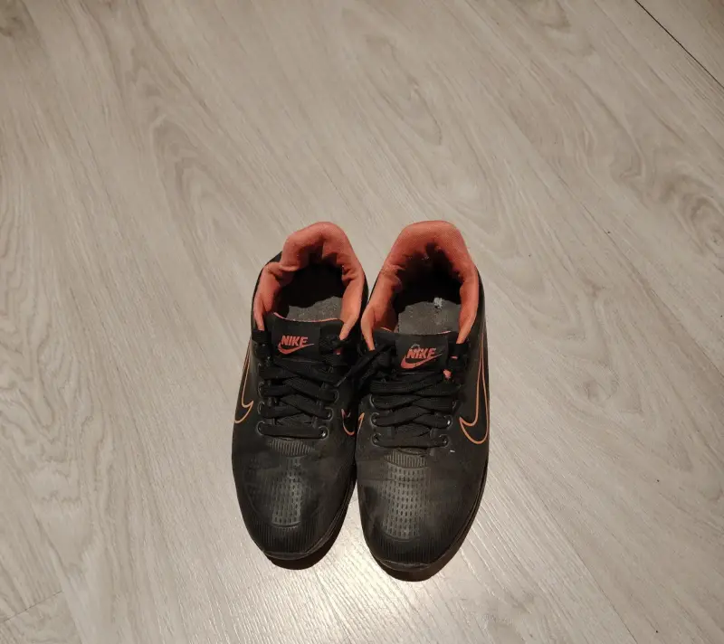 Кроссовки Nike