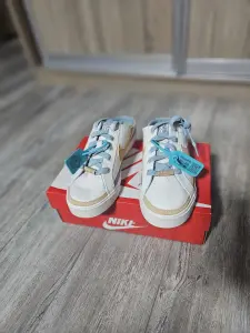 Кеды кроссовки женские Nike
