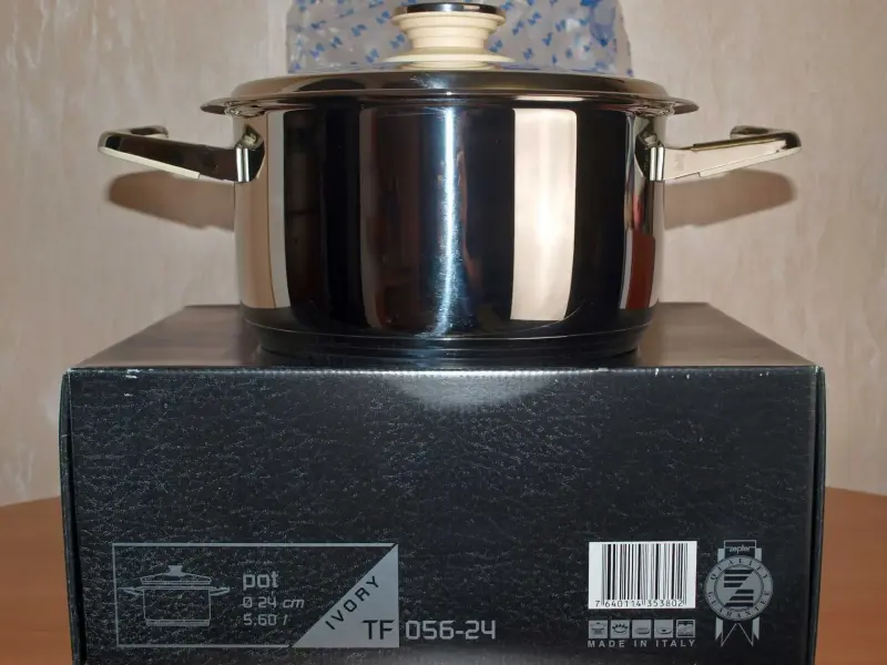 Кастрюля zepter 5.6 л, новая