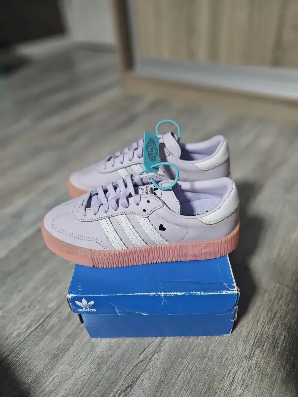 Кеды кроссовки женские Adidas