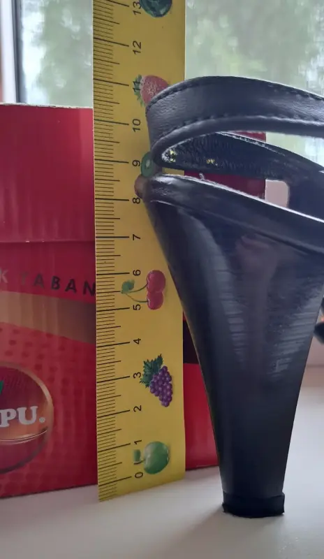 Босоножки черные, розовые, р.36, б.у-2пары - Уваровичи - 201885 - Доска объявлений Kupika.by - Фото 3