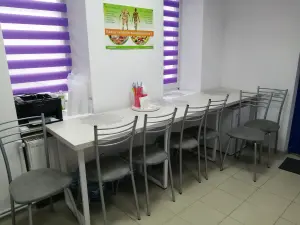 Стол длинный