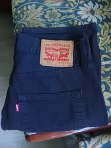 Джинсы LEVIS 501
