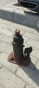 Домкрат 5т.