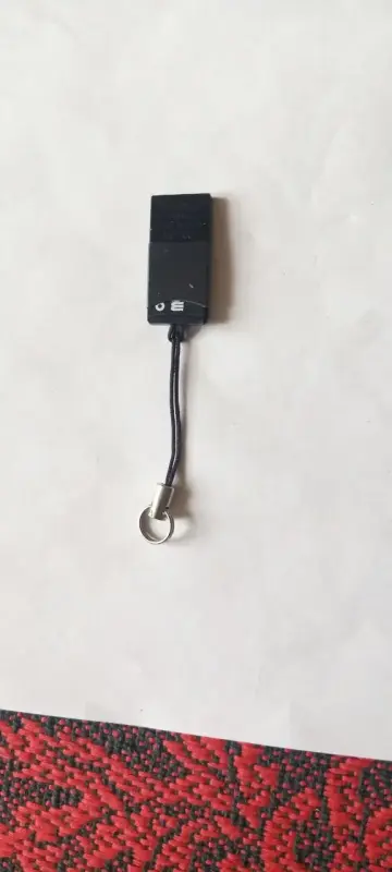 Картридер Kingston USB вместе с микрокартой на 2Гб
