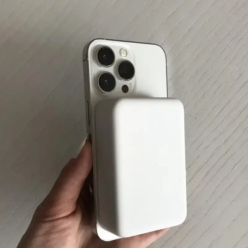 Аксессуары для телефонов - Apple MagSafe Battery Pack 10.000 mAh . Внешний аккумулятор (копия) - Вся Беларусь - Фото 7 Apple MagSafe Battery Pack 10.000 mAh . Внешний аккумулятор (копия) - Вся Беларусь - 203014 - Доска объявлений Kupika.by - Фото 7