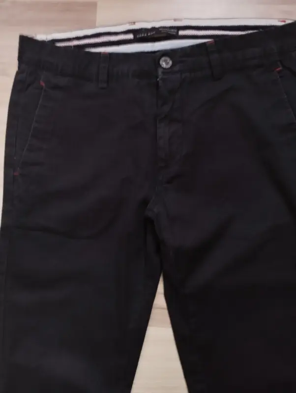 Брюки ZARA р-р 48 (М)