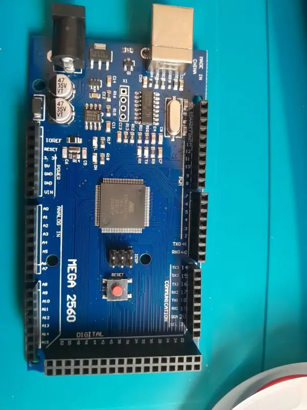 Набор Arduino MEGA 2560 R3 Super kit + Микроник