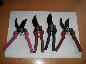 Секатор садовый