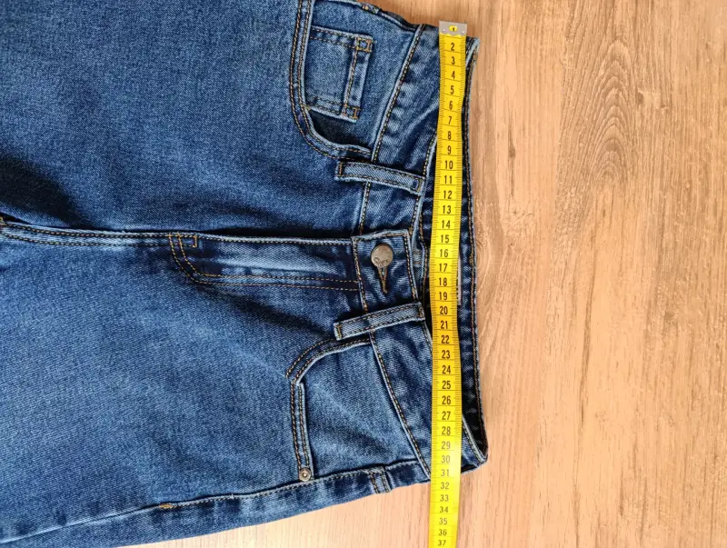 Джинсы 25 size темно синие НОВЫЕ