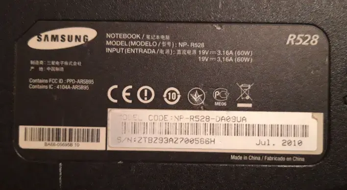 SAMSUNG / HDD 320GB / RAM 4GB ноутбук