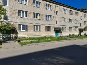 Продается 3-х комнатная квартира г.п.Старобин, ул,Коржа,8