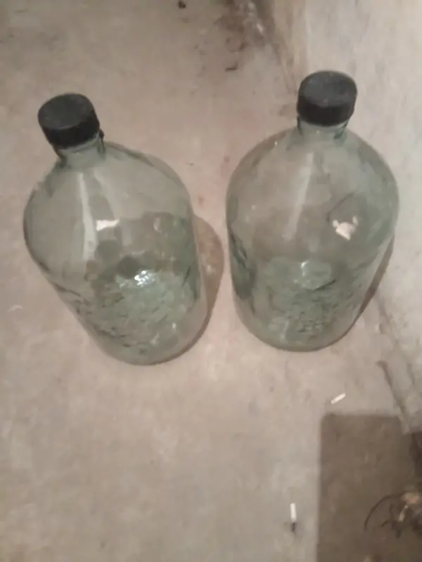 Стеклянные бутли
