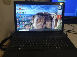 LENOVO ноутбук