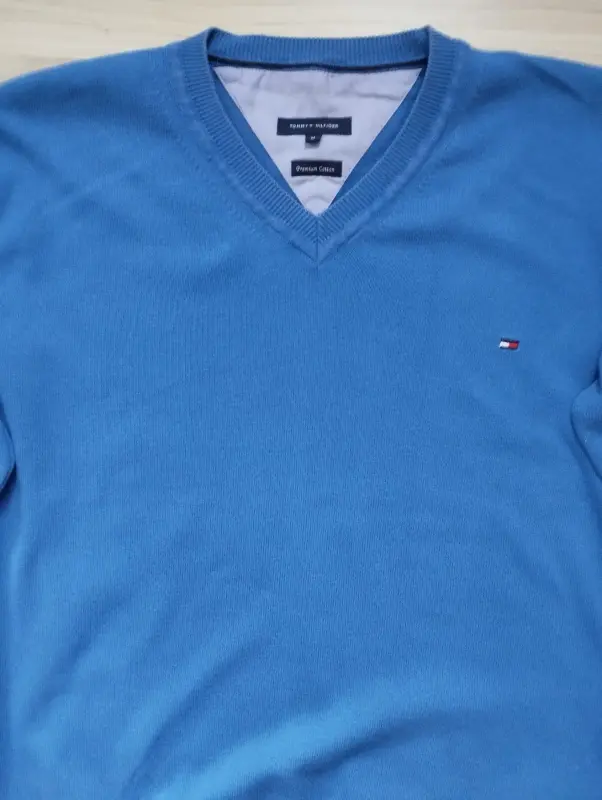 Джемпер TOMMY HILFIGER р-р 48 (М)