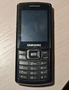 Телефон Samsung C5212 Duos