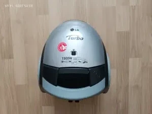 Пылесос LG V-C4053HTU. Мощность 1500 вт.