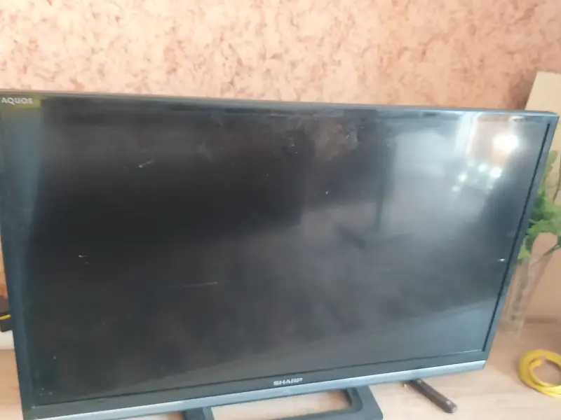 Телевизор sharp  модель lc-32ld165ru