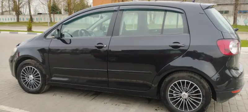 Volkswagen golf plus