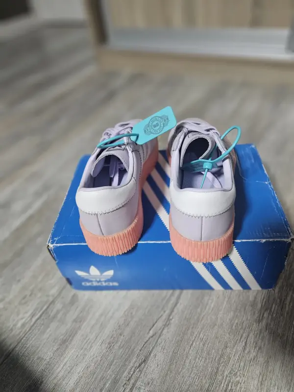 Кеды кроссовки женские Adidas