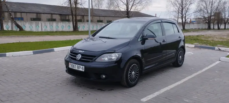 Volkswagen golf plus
