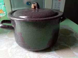 Кастрюли 3л