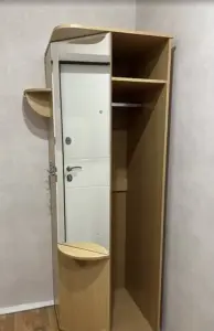 Шкаф с зеркалом