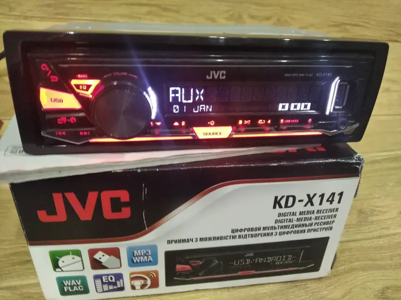 Магнитола. JVC. USB